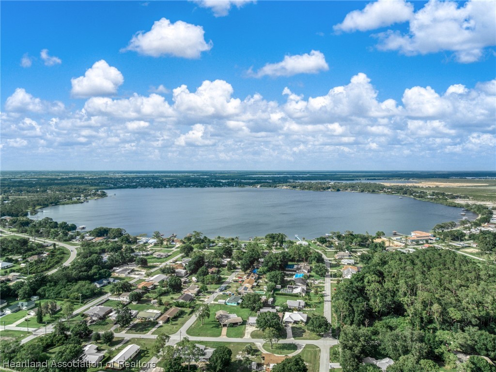 306 Parkview Road Sebring, FL 33870 - Photo 12 of 27 Gallery Image 12