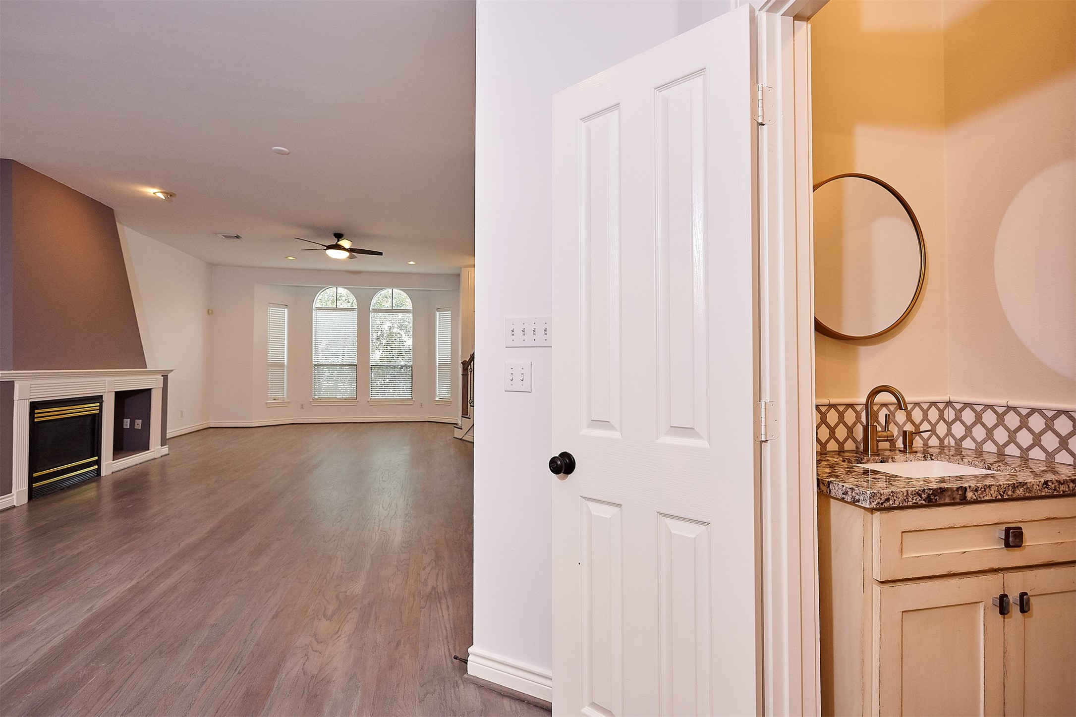 110 Detering Street Houston, TX 77007 - Photo 15 of 41