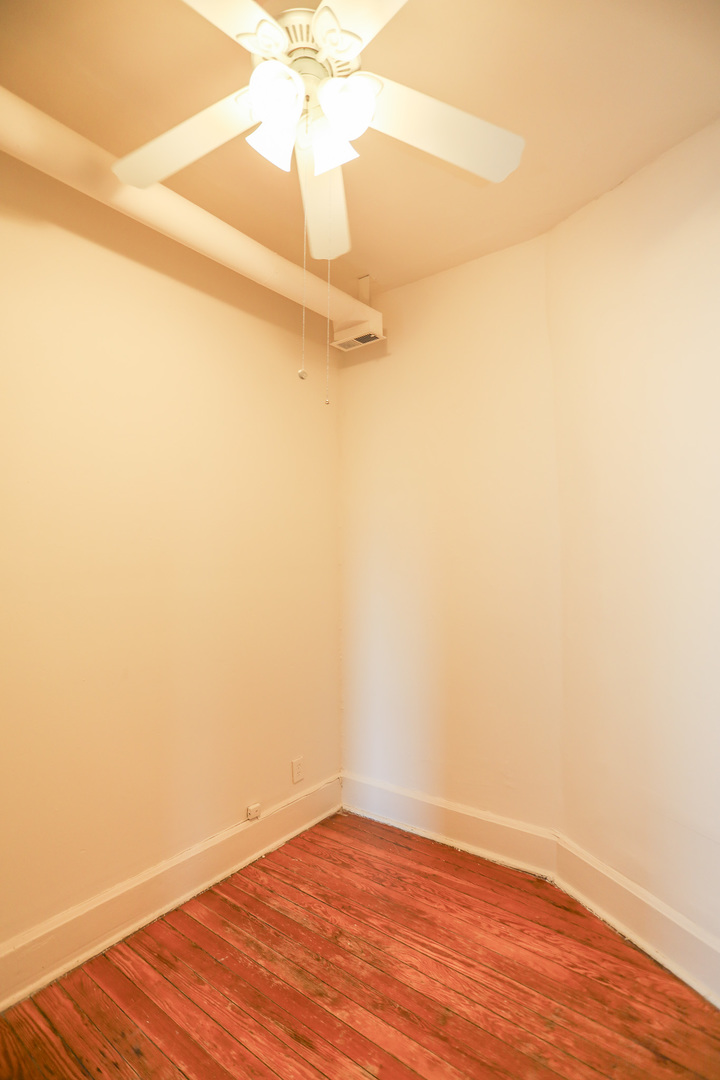 652 North Noble Street, Unit 4F Chicago, IL 60642 - Photo 7 of 11