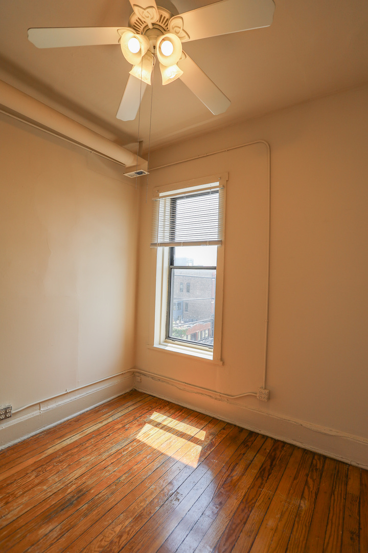 652 North Noble Street, Unit 4F Chicago, IL 60642 - Photo 8 of 11