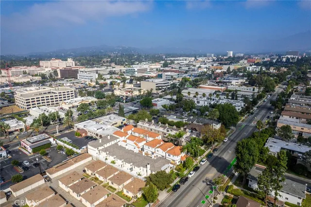 $938,000 | 785 South Marengo Avenue, Unit 2, Pasadena, CA 91106