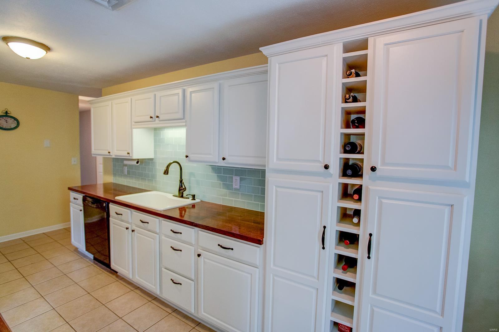 140 Union Hill Road Fairview Heights, IL 62208 - Photo 23 of 37 Gallery Image 23