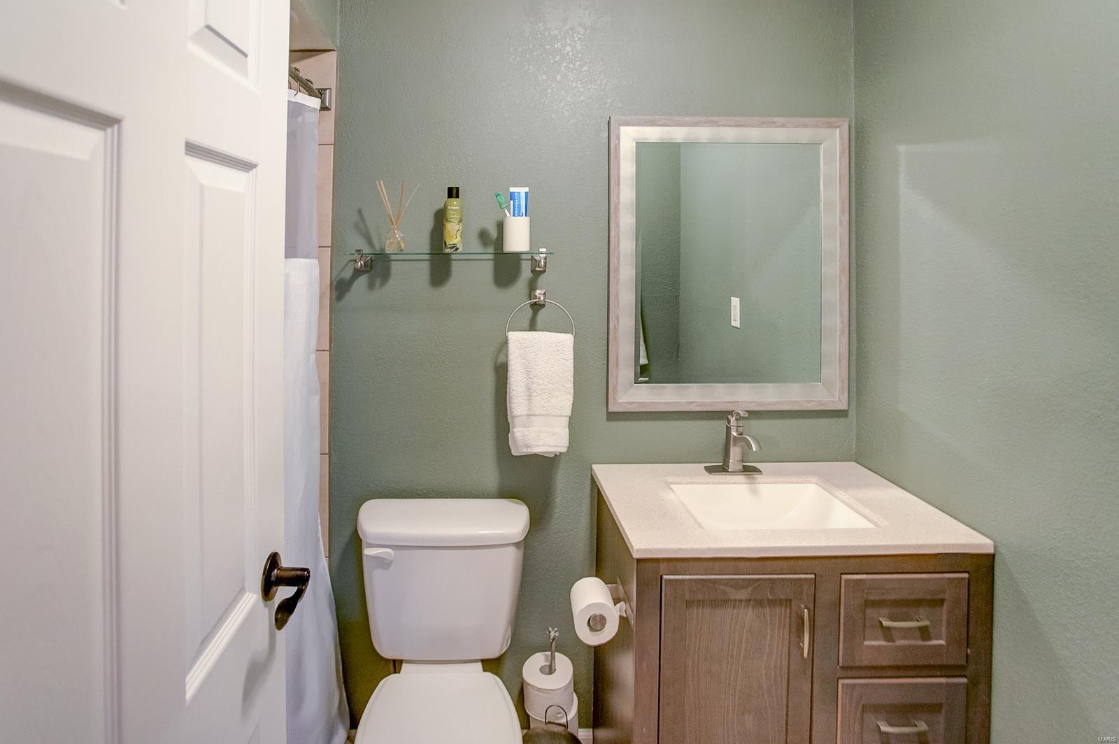 140 Union Hill Road Fairview Heights, IL 62208 - Photo 35 of 37 Gallery Image 35