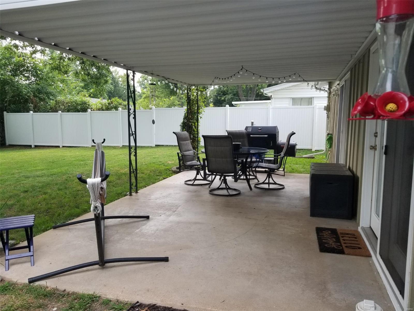 140 Union Hill Road Fairview Heights, IL 62208 - Photo 5 of 37 Gallery Image 5