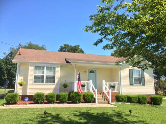 801 Washington Avenue Oak Grove, KY 42262 - Photo 1 of 19