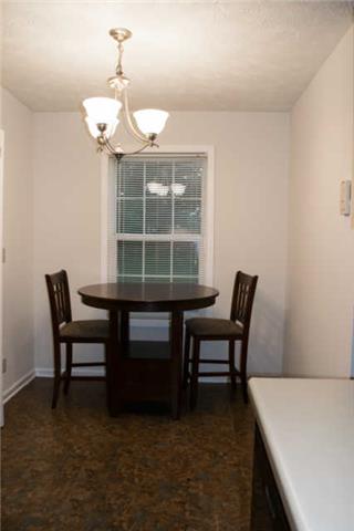 801 Washington Avenue Oak Grove, KY 42262 - Photo 3 of 19