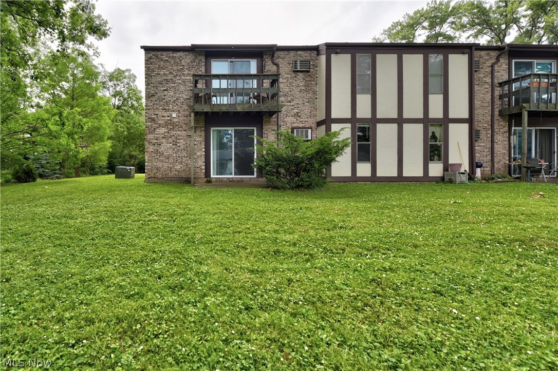29315 Detroit Road, Unit 2 Westlake, OH 44145 - Photo 30 of 34