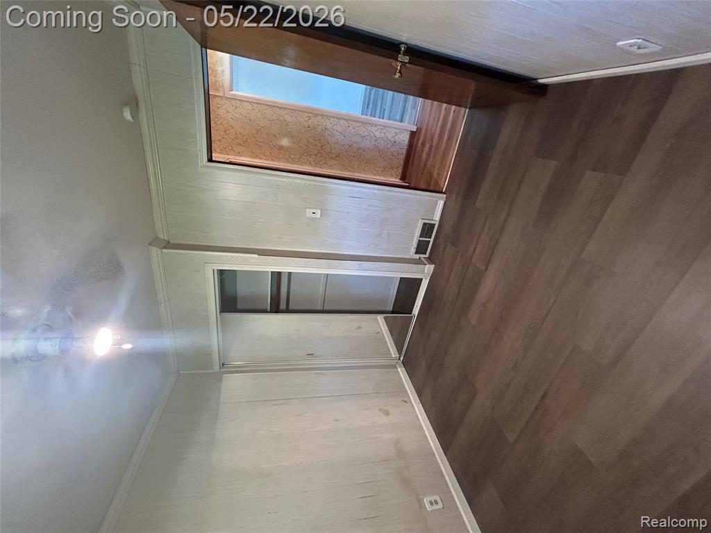 31263 Hayes Road Warren, MI 48088 - Photo 21 of 31