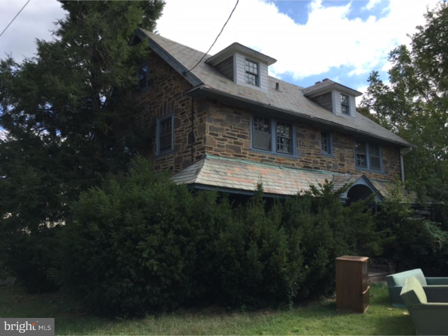 7125 Llanfair Road Upper Darby, PA 19082 - Photo 2 of 2