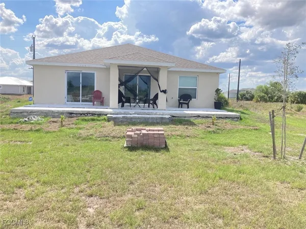 $272,900 | 142 Plantation Drive, LaBelle, FL 33935