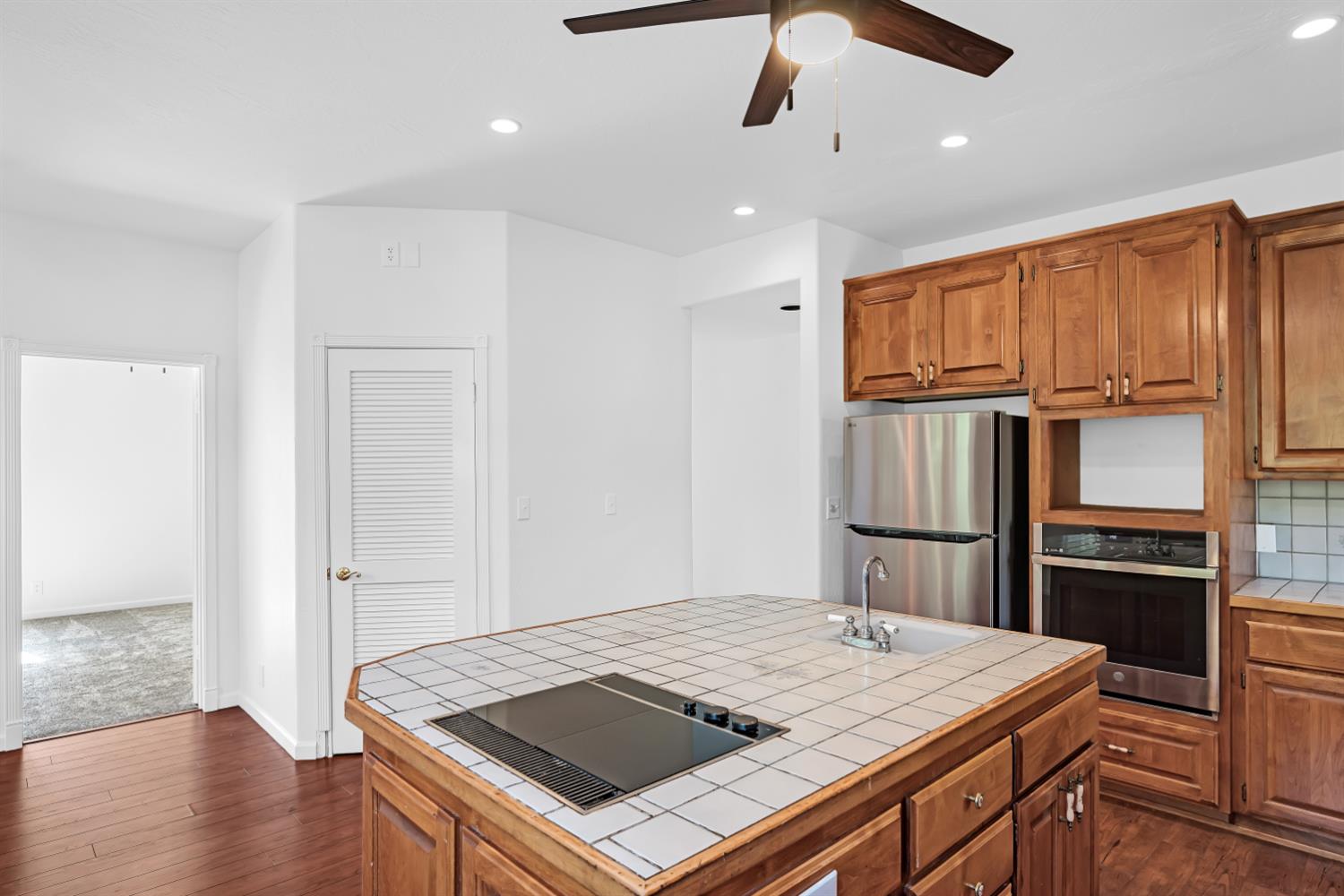 2160 Nelson Road Camino, CA 95709 - Photo 9 of 69