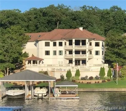 $2,950,000 | 383 Forestridge Lane, Sunrise Beach, MO 65079
