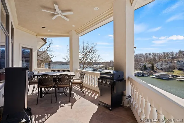 $2,950,000 | 383 Forestridge Lane, Sunrise Beach, MO 65079