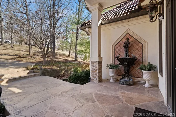 $2,950,000 | 383 Forestridge Lane, Sunrise Beach, MO 65079