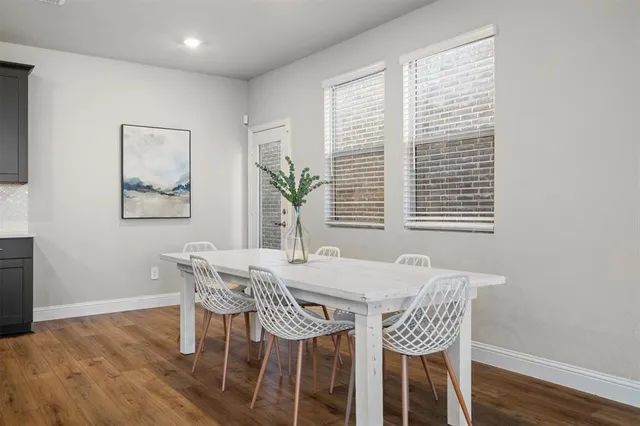 $419,500 | 2613 Kings Canyon Mews, Corinth, TX 76210