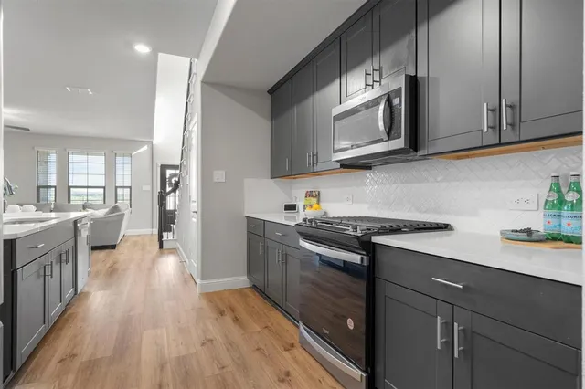 $419,500 | 2613 Kings Canyon Mews, Corinth, TX 76210