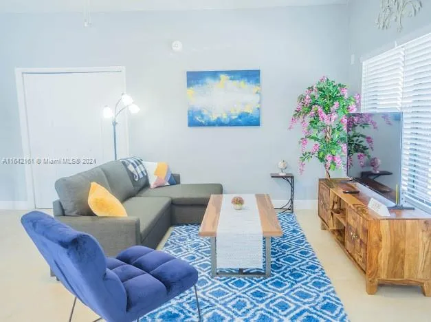 $1,500,000 | 824 Northeast 4th Street, Unit 16, Fort Lauderdale, FL 33301