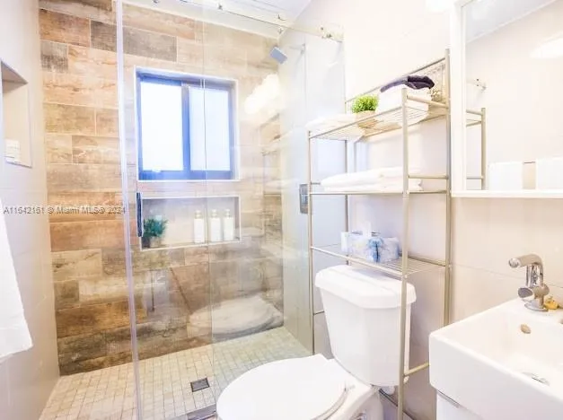 $1,500,000 | 824 Northeast 4th Street, Unit 16, Fort Lauderdale, FL 33301