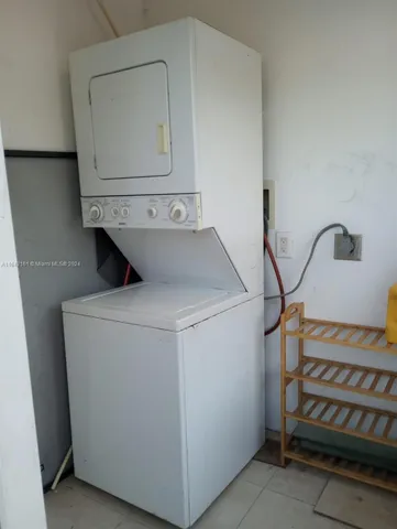 $1,500,000 | 824 Northeast 4th Street, Unit 16, Fort Lauderdale, FL 33301