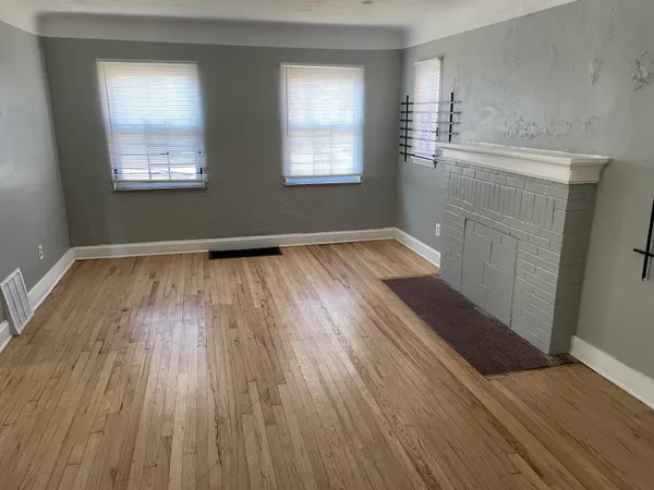 $1,200 | 16126 Ilene Street, Detroit, MI 48221