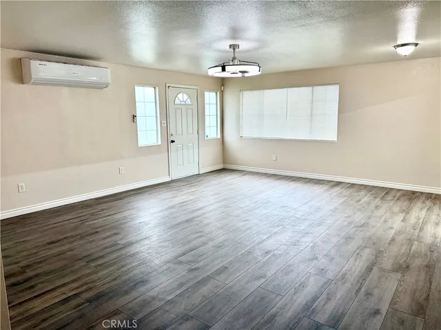 $2,895 | 16936 Baseline Avenue, Fontana, CA 92336