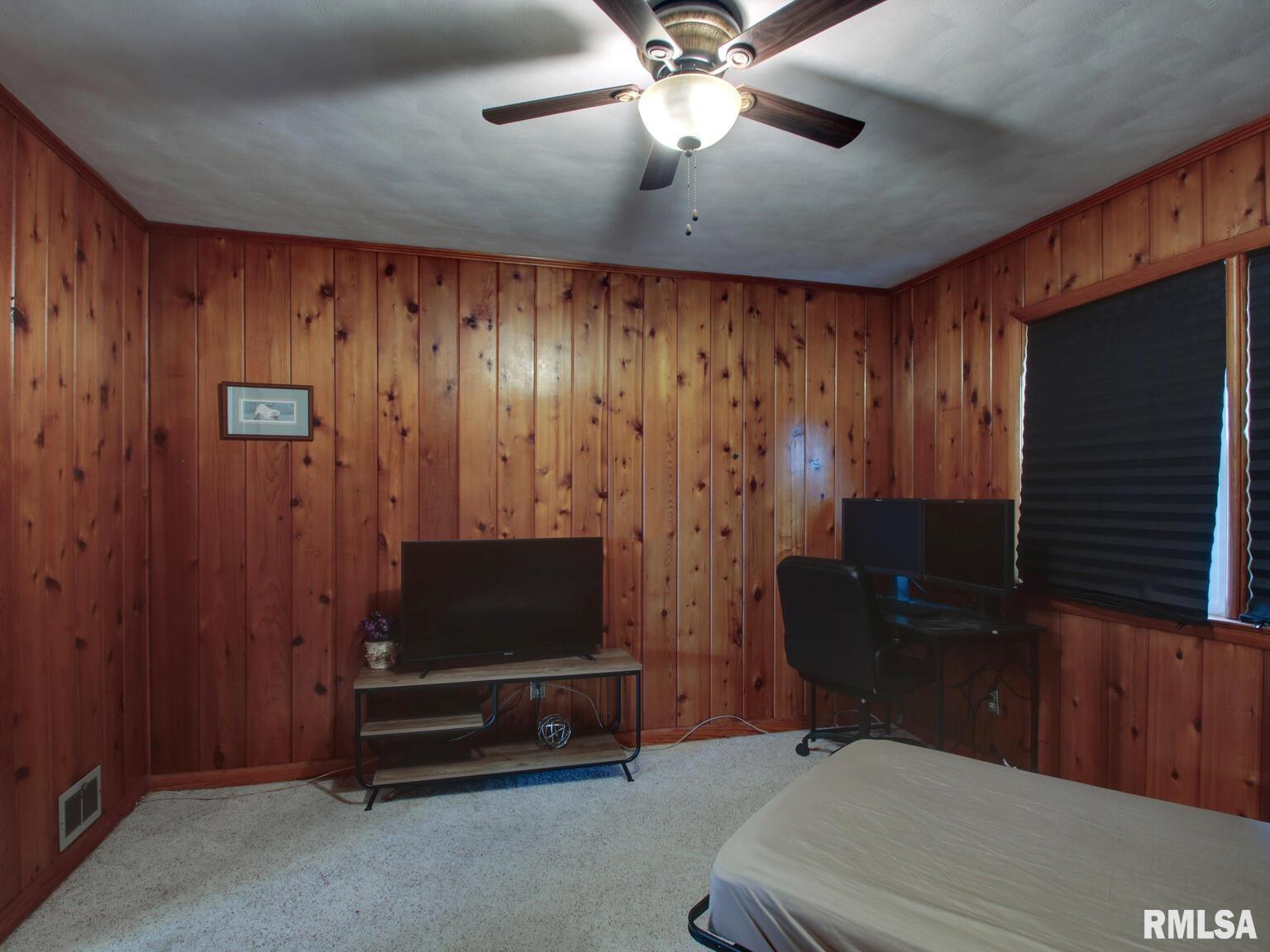 916 North 36th Street Quincy, IL 62305 - Photo 15 of 29