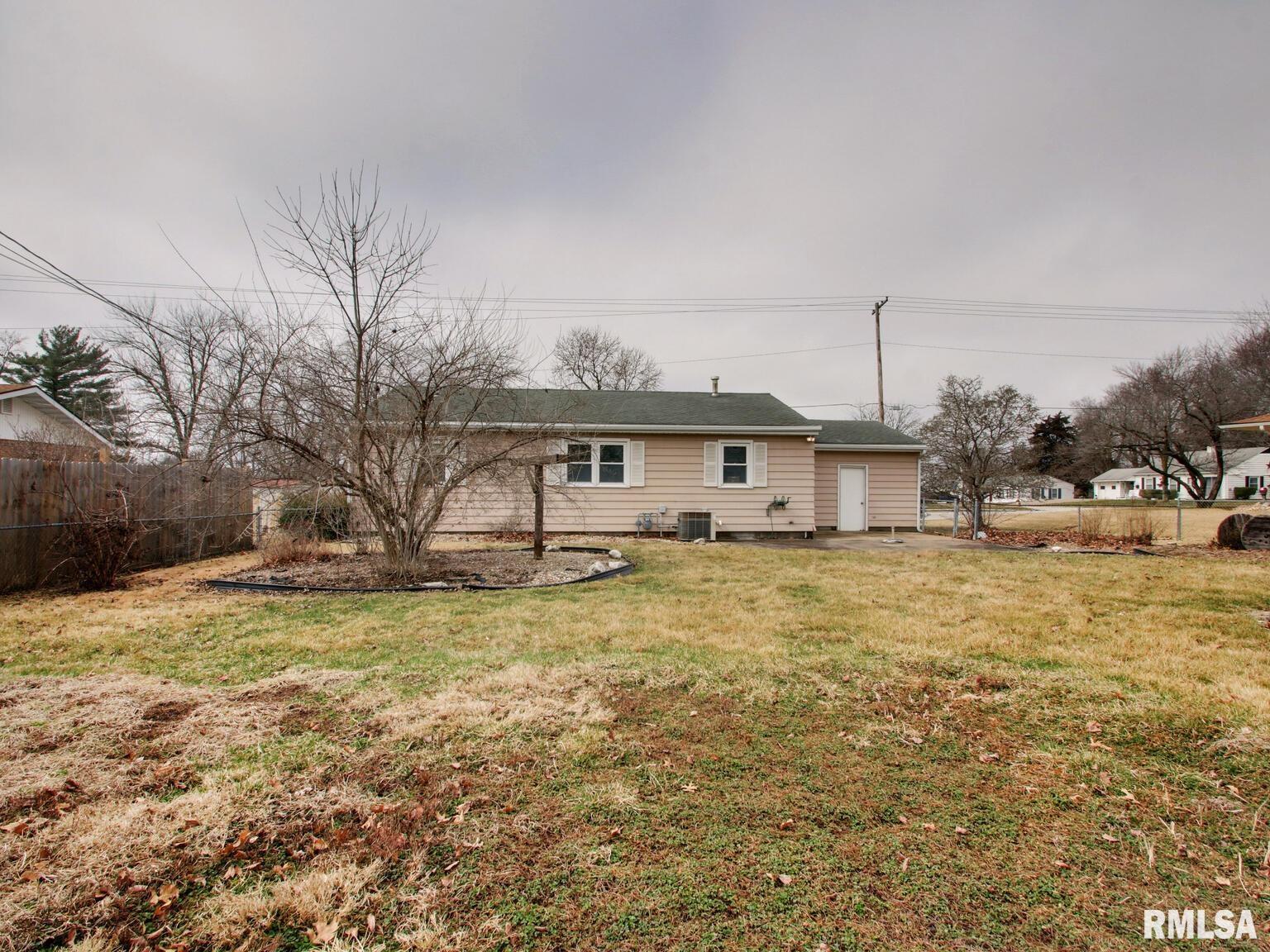 916 North 36th Street Quincy, IL 62305 - Photo 25 of 29