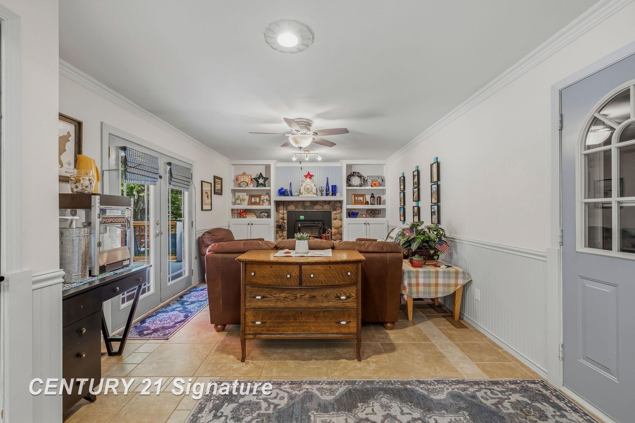 5261 Baker Road Bridgeport, MI 48722 - Photo 10 of 50