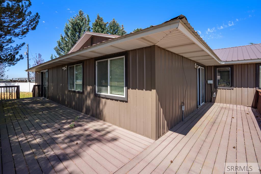 167 North 4200 East Rigby, ID 83442 - Photo 47 of 49 Large Deck