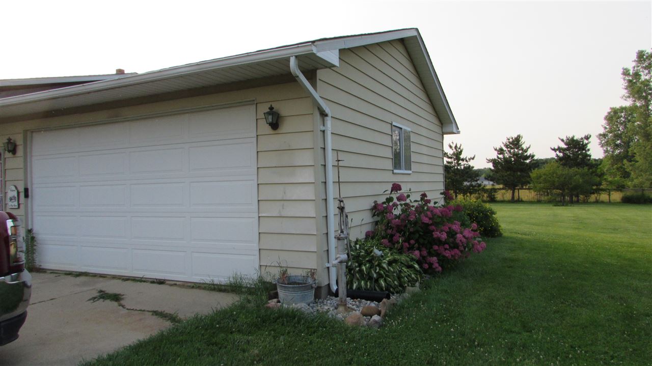 7425 Lake Road Millington, MI 48746 - Photo 35 of 40 Gallery Image 35