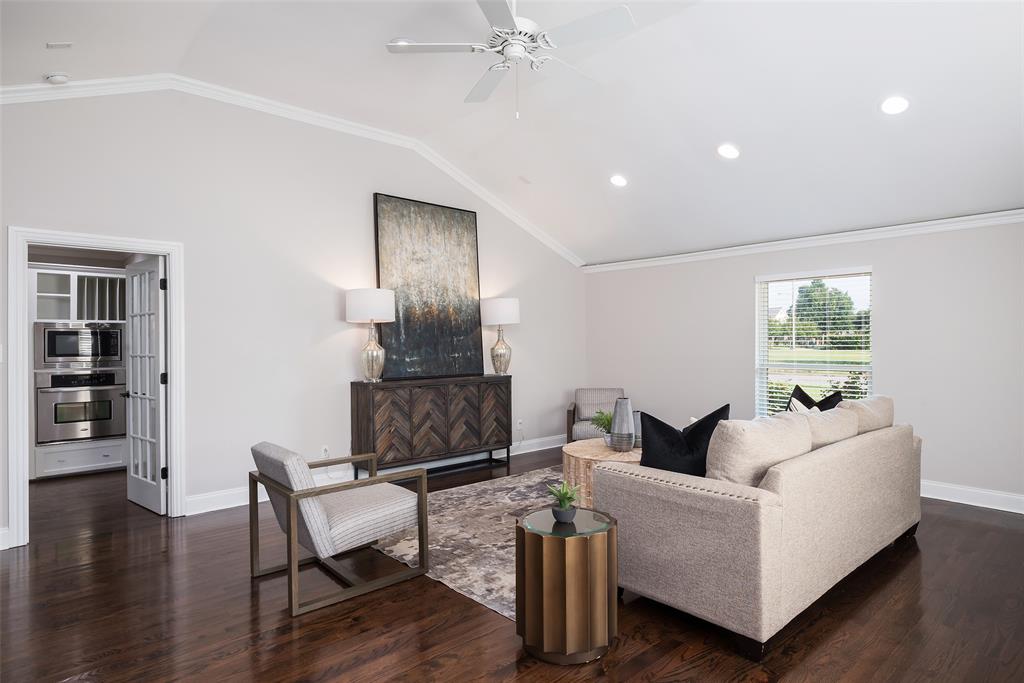 3867 Beutel Court Dallas, TX 75229 - Photo 13 of 38