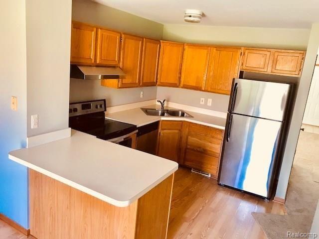 2565 South Commerce Road Walled Lake, MI 48390 - Photo 3 of 20 IMG_7451.jpg