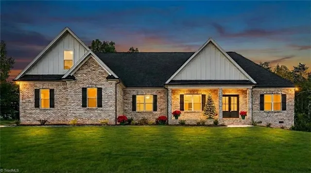 $849,900 | 5090 Southern Pines Drive, Kernersville, NC 27284