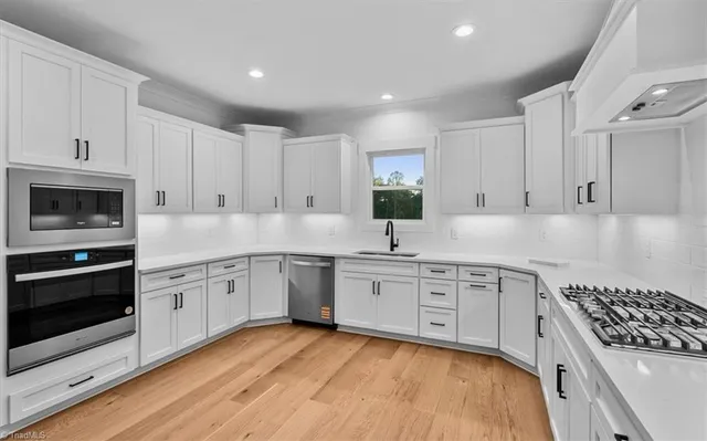 $849,900 | 5090 Southern Pines Drive, Kernersville, NC 27284