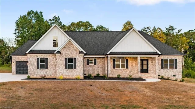 $849,900 | 5090 Southern Pines Drive, Kernersville, NC 27284