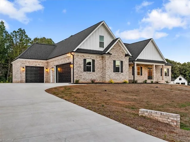 $849,900 | 5090 Southern Pines Drive, Kernersville, NC 27284