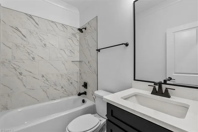 $849,900 | 5090 Southern Pines Drive, Kernersville, NC 27284