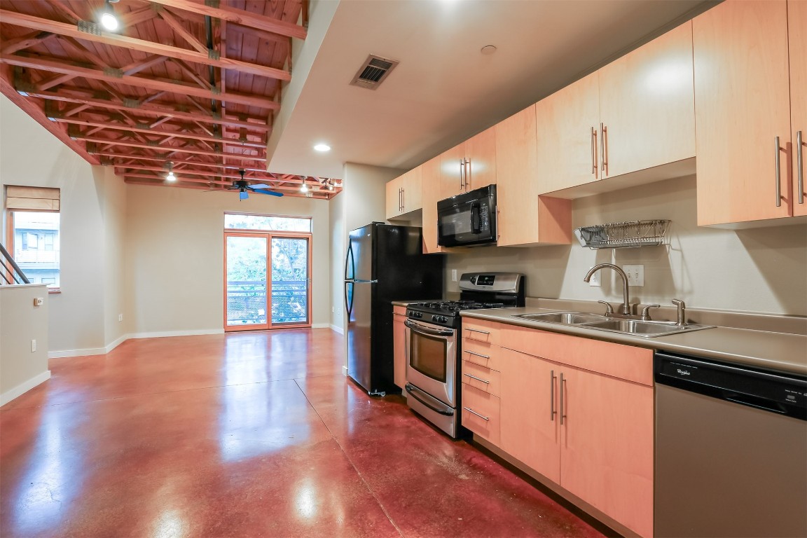 1601 East 5th Street, Unit 216 Austin, TX 78702 - Photo 1 of 1