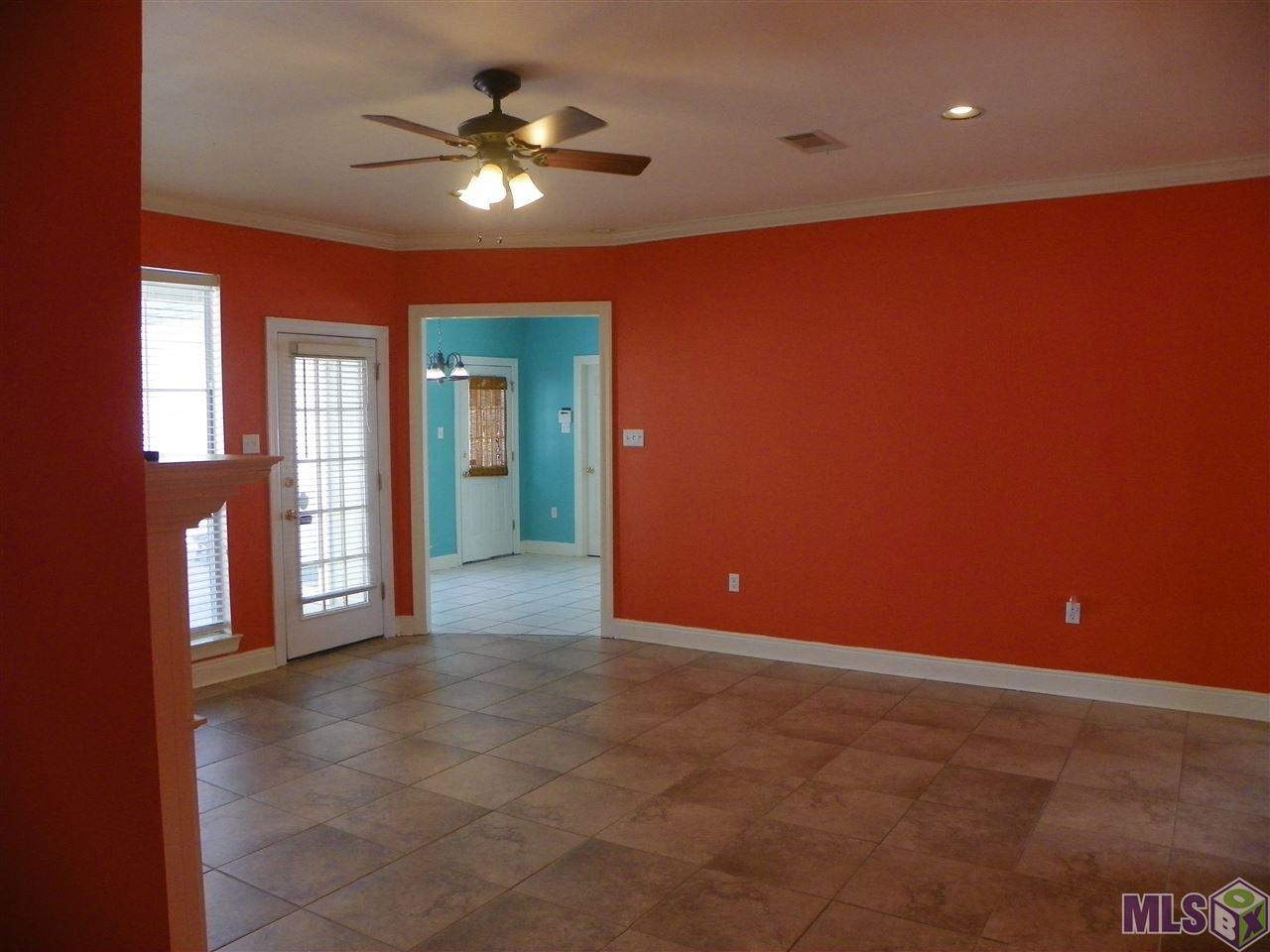 1011 Springlake Drive Baton Rouge, LA 70810 - Photo 13 of 41