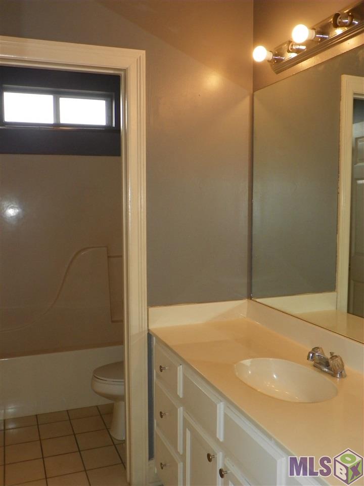 1011 Springlake Drive Baton Rouge, LA 70810 - Photo 36 of 41