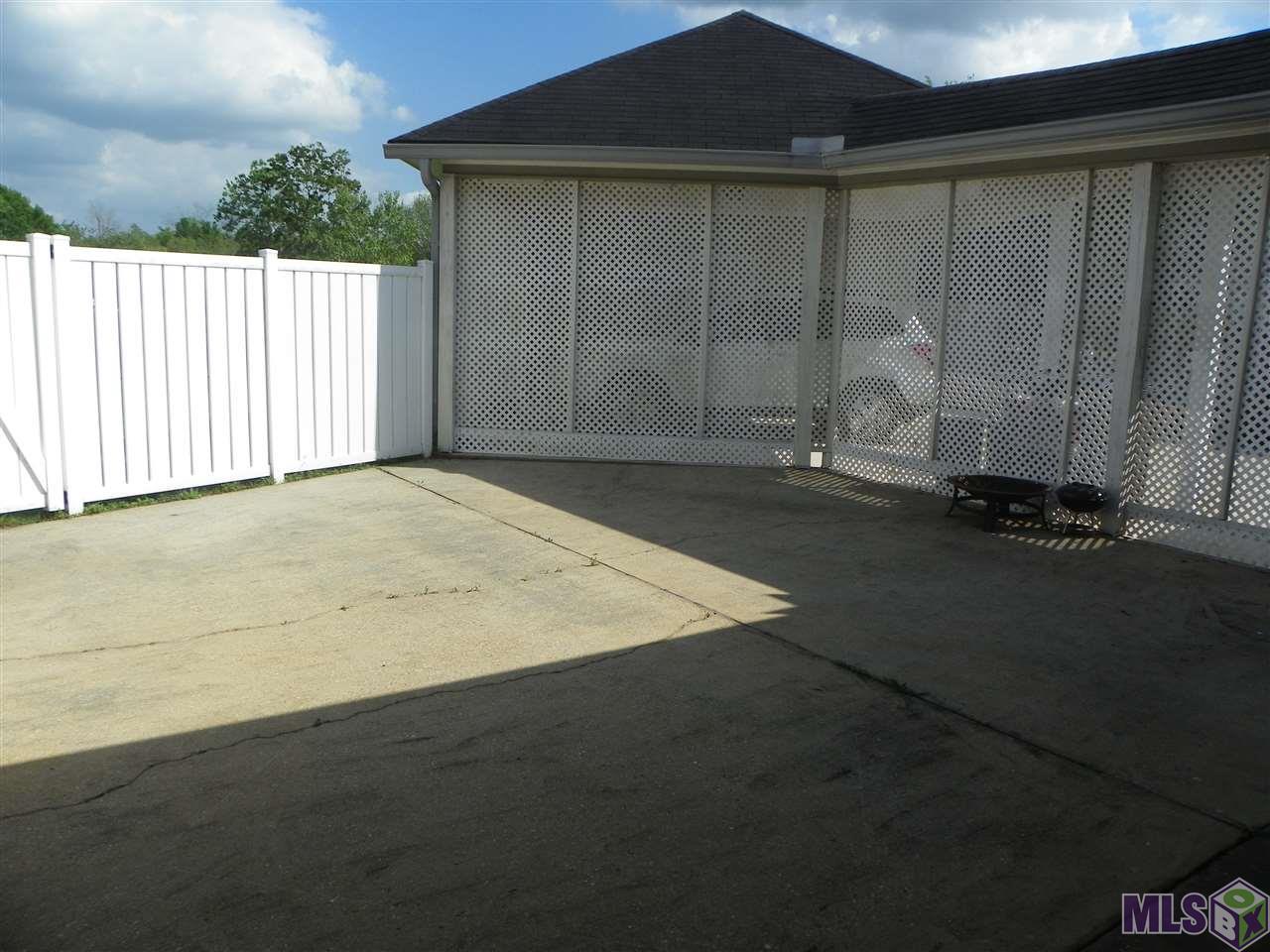1011 Springlake Drive Baton Rouge, LA 70810 - Photo 38 of 41