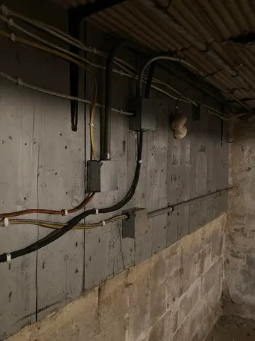 $69,900 | 1709 Madison Street, Manitowoc, WI 54220