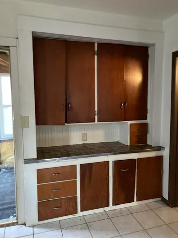 $69,900 | 1709 Madison Street, Manitowoc, WI 54220