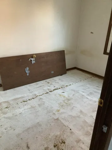 $69,900 | 1709 Madison Street, Manitowoc, WI 54220