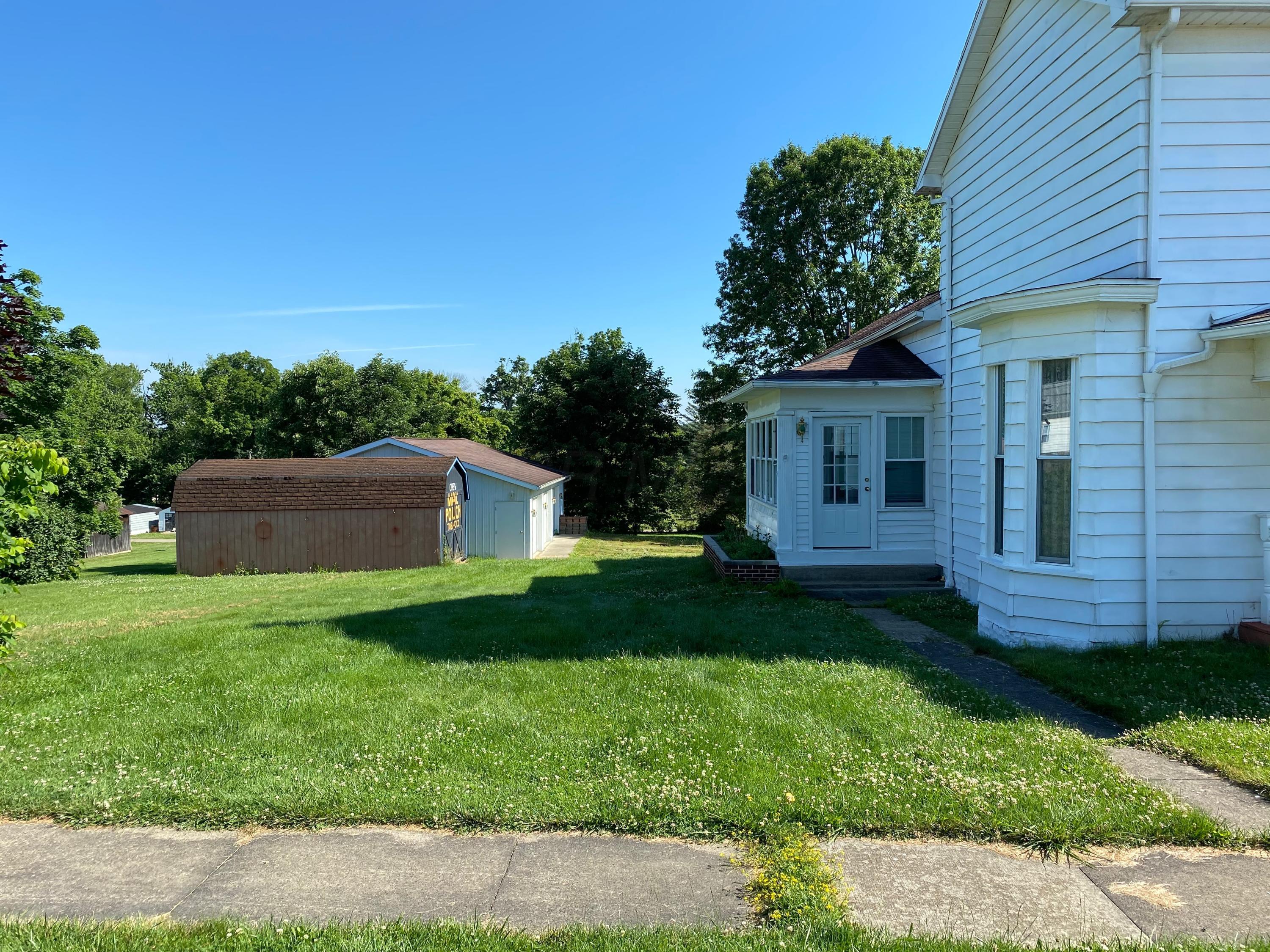 7685 Old Town Road Mount Perry, OH 43760 - Photo 4 of 23
