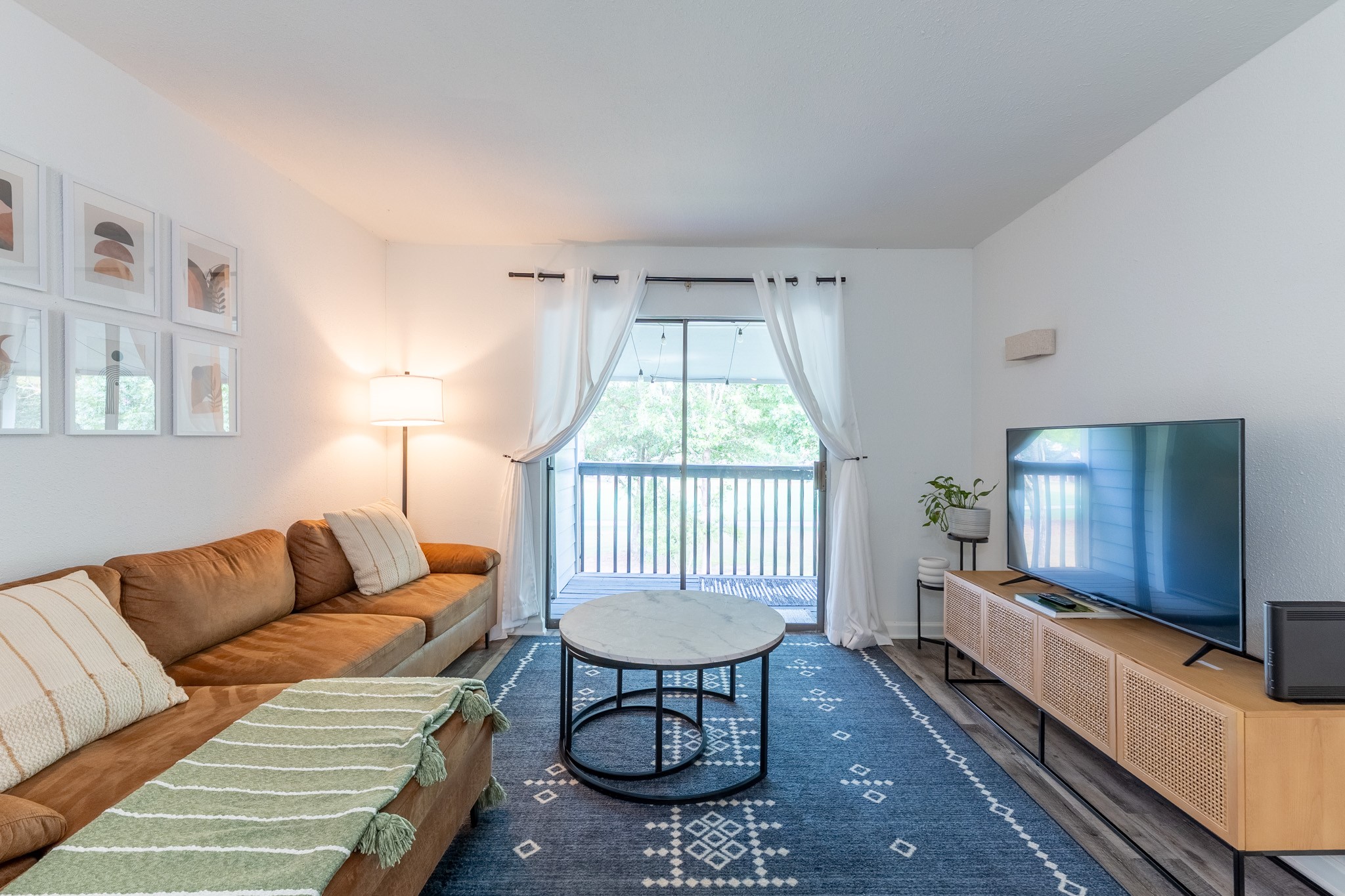 13151 Walden Road, Unit 132 Montgomery, TX 77356 - Photo 9 of 28 Relax and watch a movie