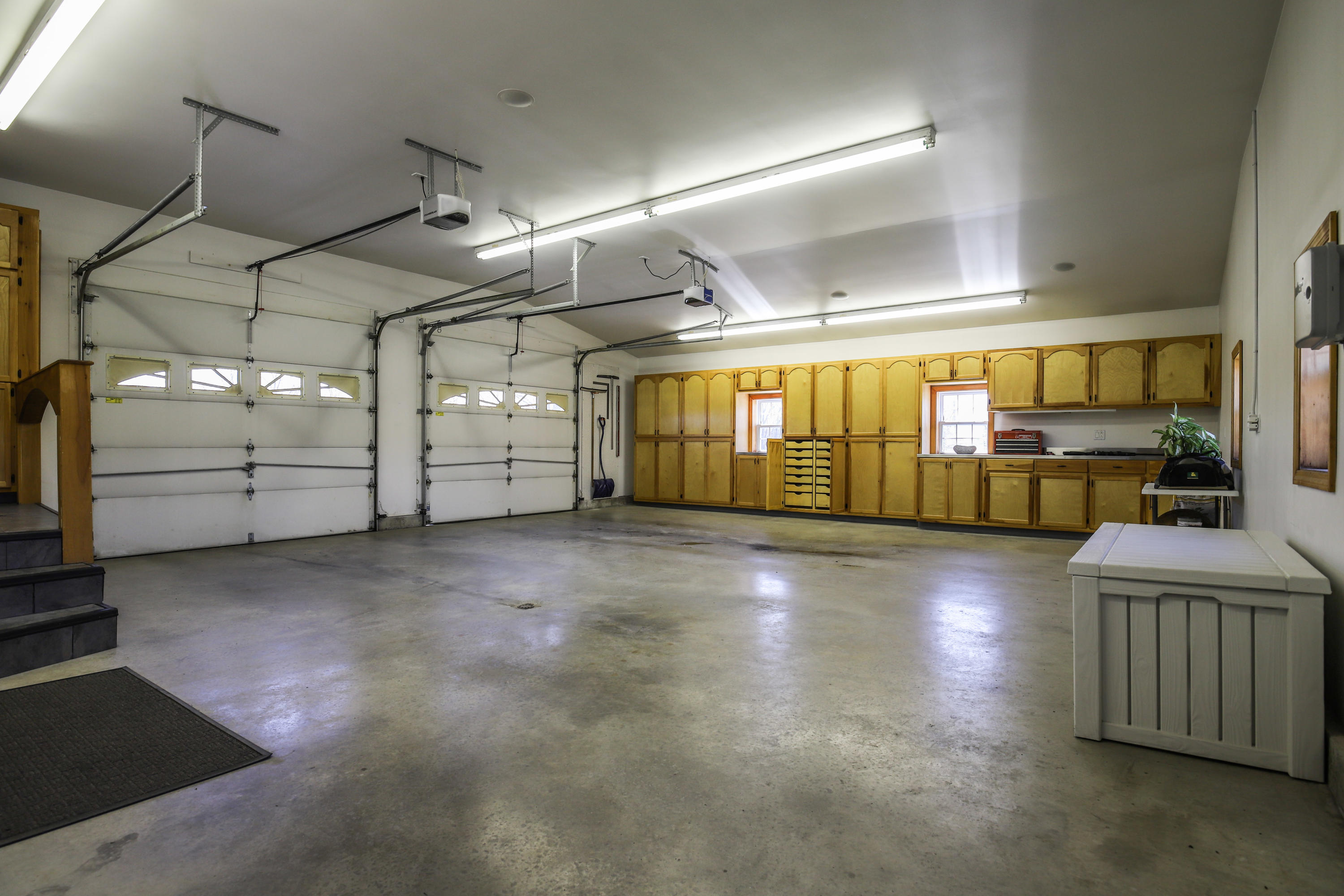 2786 West River Road Sidney, ME 04330 - Photo 26 of 36 2786 West River Rd Sidney - 35Garage