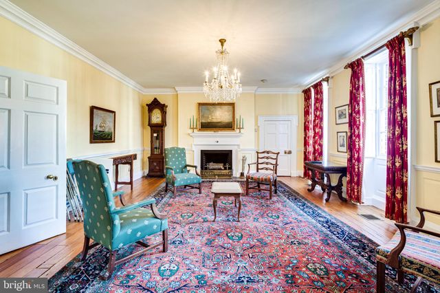 $2,850,000 | 247 King George Street, Annapolis, MD 21401