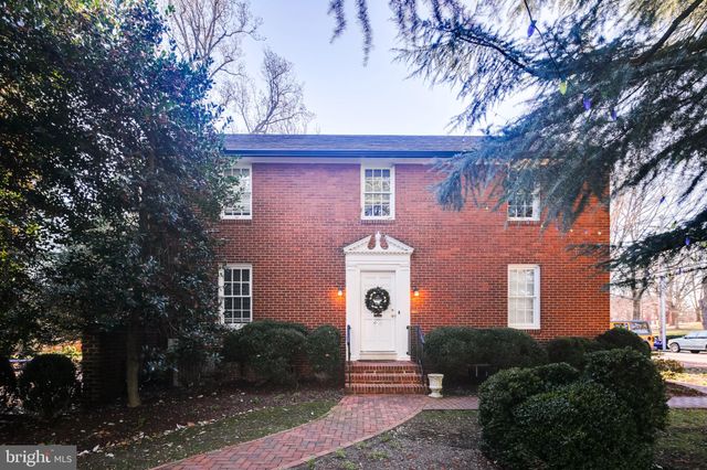 $2,850,000 | 247 King George Street, Annapolis, MD 21401