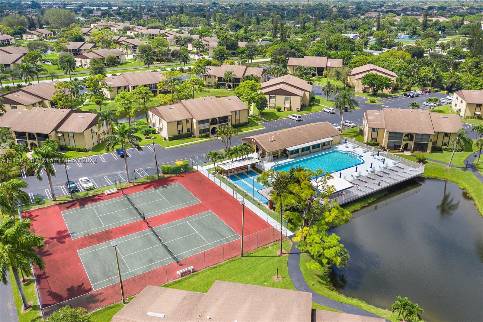 331 Pine Ridge Circle, Unit B2 Greenacres, FL 33463 - Photo 27 of 32 Gallery Image 27